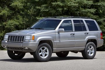 Cari Jeep Grand Cherokee Zj Bekas, Anda Wajib Periksa Bagian Ini - Gridoto.com