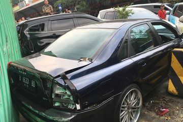 Dijuluki Tank Dari Swedia Harga Volvo S80 Seken Ternyata Sudah Murah Sob Gridoto Com