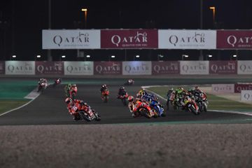 Ini Jadwal Motogp Qatar 2020 Kelas Premier Dibatalkan Tiap Sesi Jadi Lebih Renggang Gridoto 