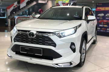Toyota RAV4 Dengan Jubah Modellista Dijual di Negara Tetangga ...