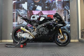 One3 Motoshop Sediakan Swing Arm Suter Harga Melebihi ZX 25R