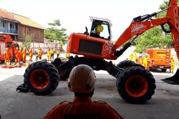Unduh 60 Gambar Excavator Modifikasi  Gratis