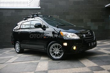 4700 Gambar Mobil Innova 2015 HD
