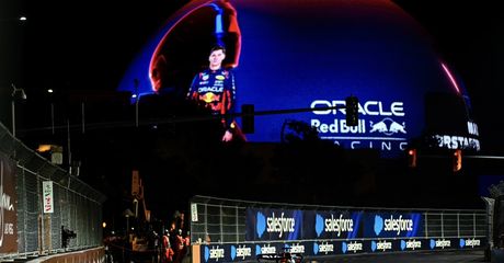 Sempat Kena Penalti, Max Verstappen Menang Balapan F1 Las Vegas 2023