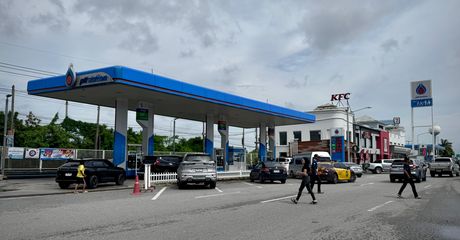 Enggak Kenal Oktan 90, Segini Harga Bahan Bakar Di SPBU Thailand