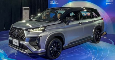 Ternyata Ini Beda Hybrid Kepunyaan Toyota Veloz Dengan Suzuki Ertiga