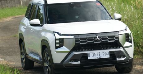 Alasan Utama Mitsubishi Destinator Medium SUV Terbaik OTOMOTIF Award 2026