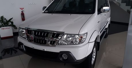 Isuzu New Panther Bekas Tahun 2010 Desember 2020, Tipe Grand Touring A/T Cuma Segini