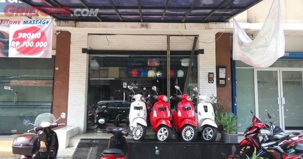 Otoseken Cara Dan Gaya Promosi Asyik Showroom Vespa Bekas Di Bsd Gridoto Com