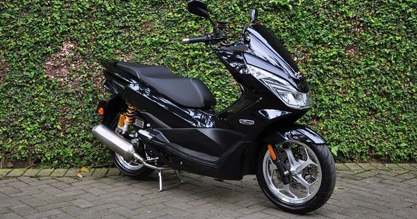 Berita Modifikasi Honda Pcx Terbaru Hari ini - GridOto.com