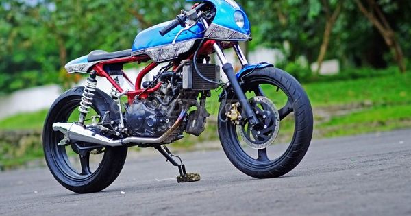 Honda win 100 Cafe Racer