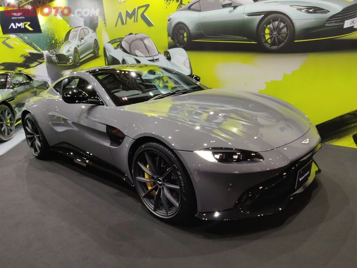 AMR dari Aston Martin. Simpel namun berkelas