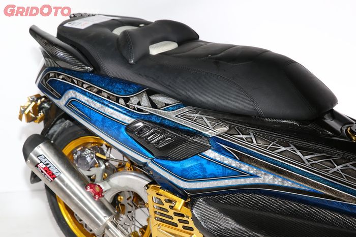 Modifikasi Yamaha NMAX Konsep Cat Matrix Yudhi Motorsport Best Airbrush Customaxi Yamaha Denpasar