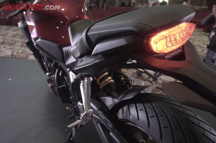 Bodi belakang Honda CB650R