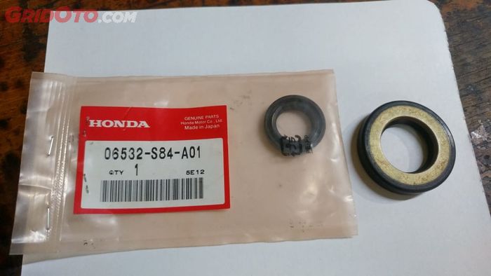 seal power steering harus original