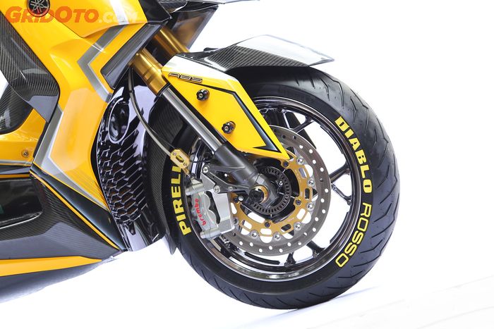 Yamaha XMAX 250 Bertema AMG Best Audio Video Sistem Big Bang Customaxi Yamaha