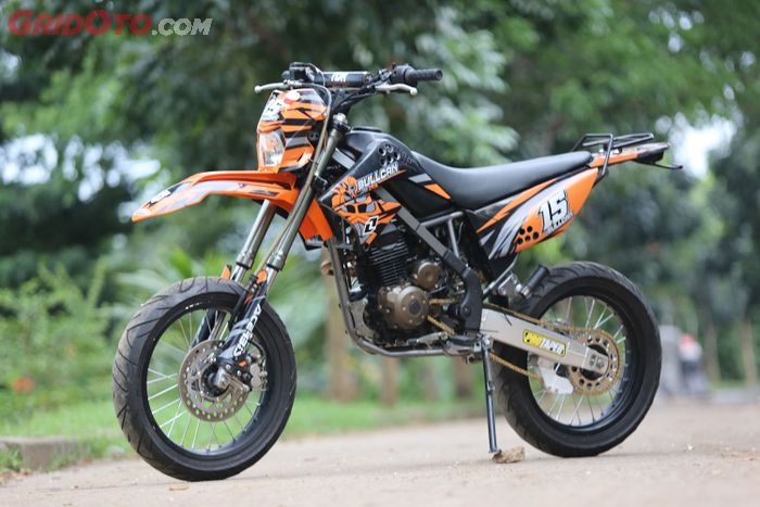 Kawasaki D-Tracker 150 Supermoto Wanita IF Garage