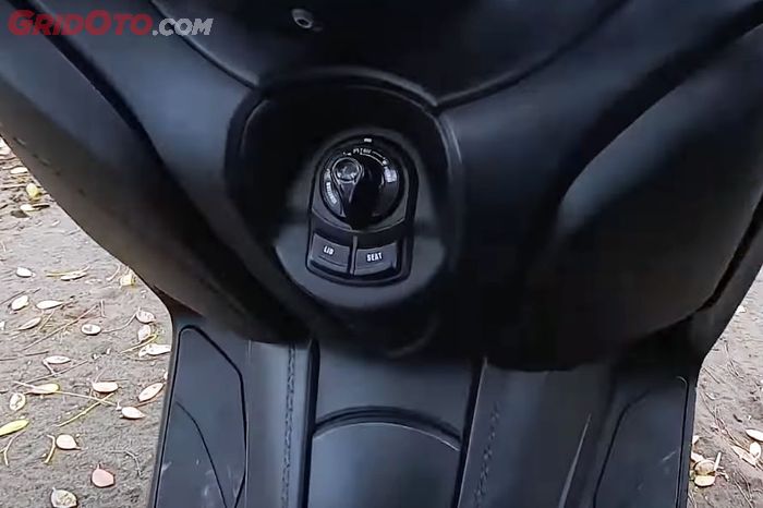 Kunci keyless Yamaha Xmax