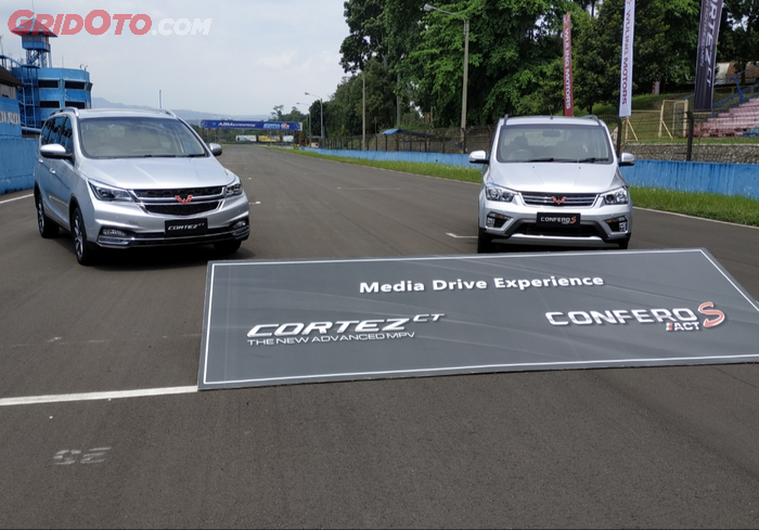 Wuling Motors perkenalkan dua varian MPV terbaru mereka, yakni dengan nama Cortez CT dan Confero ACT di Indonesia.