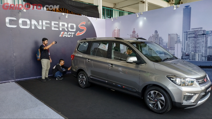 Wuling Confero ACT, varian terbaru yang kini disematkan transmisi e-clutch