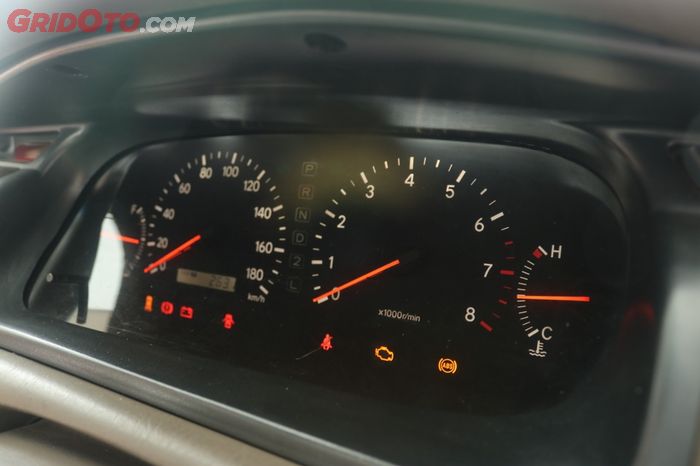 Spidometer Camry Gracia, cuma sampai 180 kpj