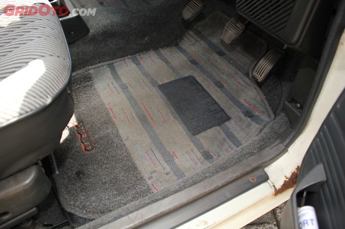 Karpet OEM Starlet Si