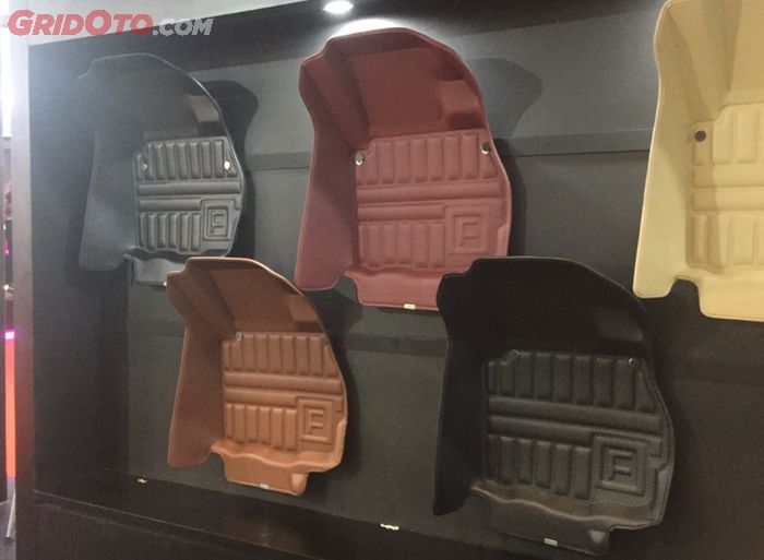 Pilihan karpet mobil Frontier model premium