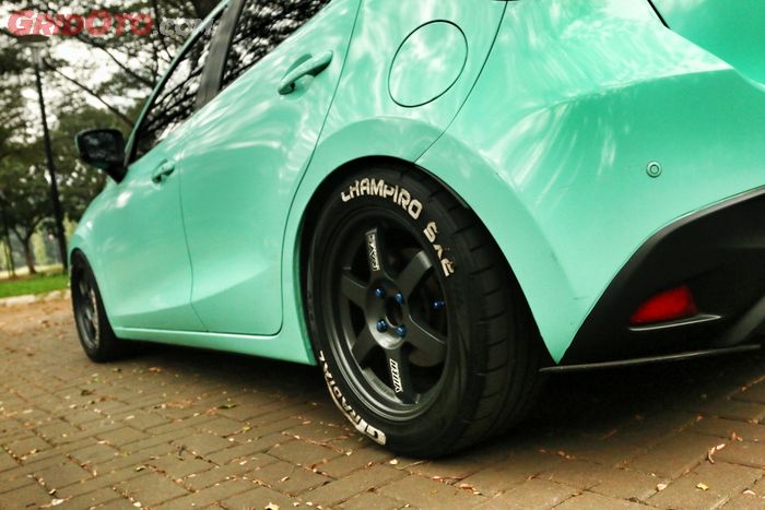 Set kaki-kaki lumayan kandas lantaran per dan sokbreker custom