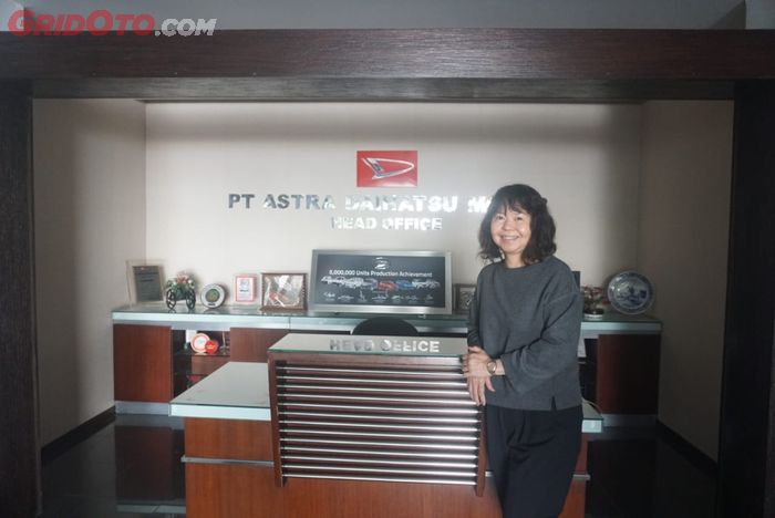 Amelia Tjandra, selaku Direktur Pemasaran ADM saat ditemui GridOto.com di kantornya yang terletak di kawasan Sunter, Jakarta Utara