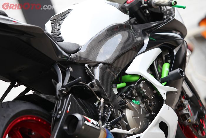 Modifikasi Kawasaki ZX636 Biaya Seharga Mobil Alya Layz Motor