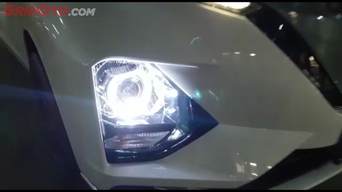 Lampu custom cukup 3 jam untuk pemasangan