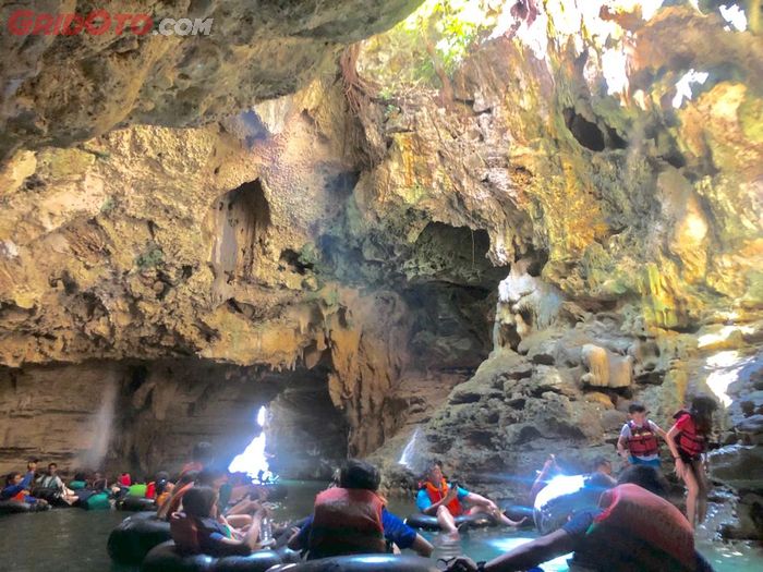 Cave tubing Goa Pindul, Gn Kidul, Yogyakarta
