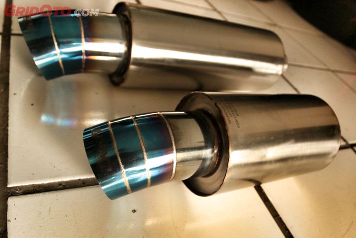 Ciri khas knalpot Purbalingga punya warna di muffler hasil dipanaskan