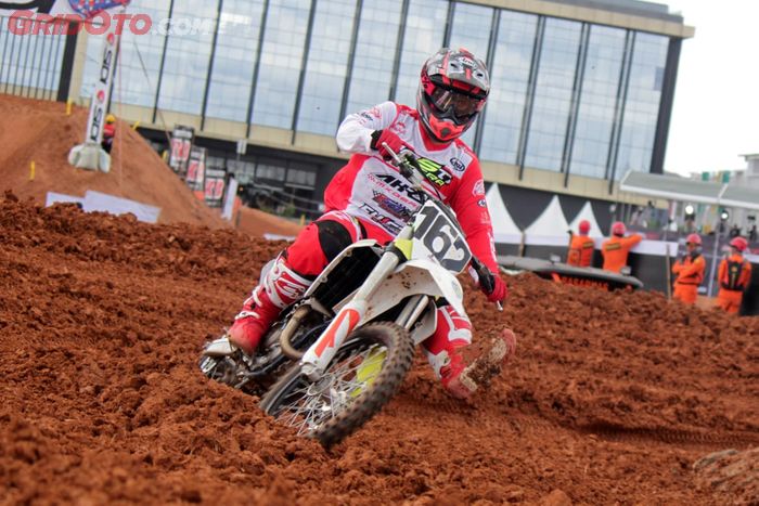 Farhan Hendrodari RMS Sidrap Motocross Team akan perkuat skuat pembalap Indonesia di MXGP Samota 2022