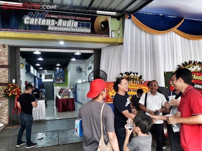 Perayaan ulang tahun ke-17 Cartens Audio di Ruko Fatmawati, Jakarta Selatan