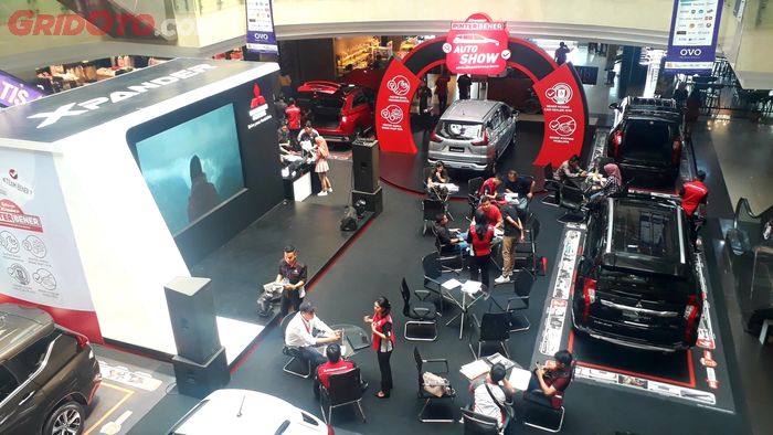 Suasana pameran Mitsubishi Motors Auto Show di Cibubur Junction