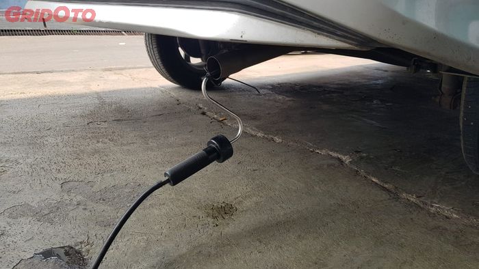 Sensor Gas Buang untuk Uji Emisi Mobil