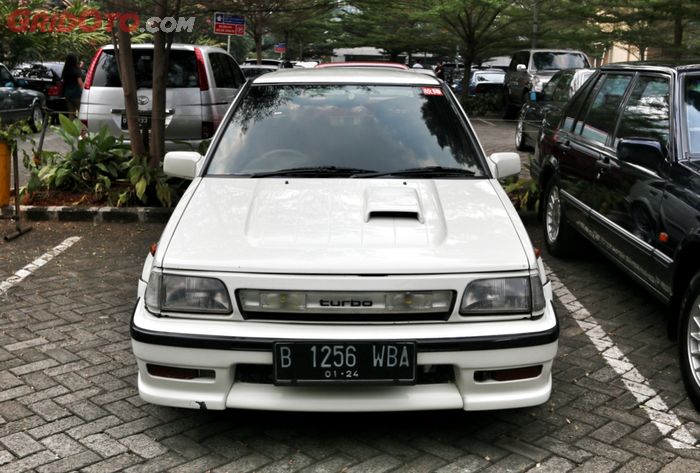 Starlet generasi ketiga dengan mesin turbo