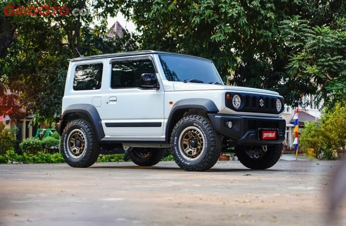 Gaya modifikasi Jimny baru paling umum dengan pelek 16 inci