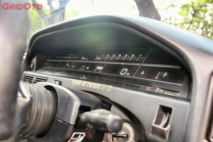 JDM OEM digital speedometer Toyota Corolla AE92-FX GT