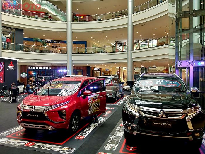 Unit display Mitsubishi Xpander dan Pajero Sport di Mitsubishi Motors Auto Show di Margo City, Depok