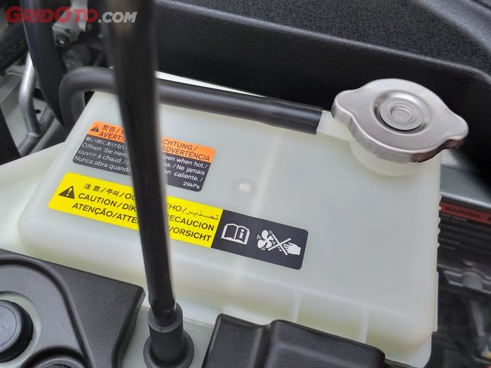Mobil listrik masih menggunakan pendingin cairan atau radiator