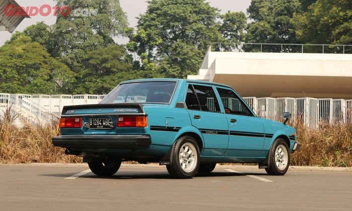 Toyota Corolla DX