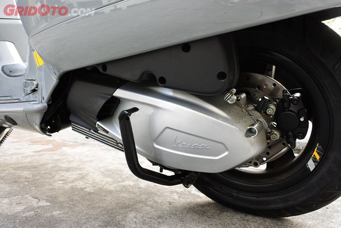 Mesin baru HPE jadikan Vespa GTS Super Tech 300 ini sangat bertenaga