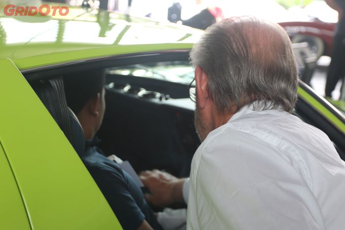 Proses penjurian pada Lamborghini Miura