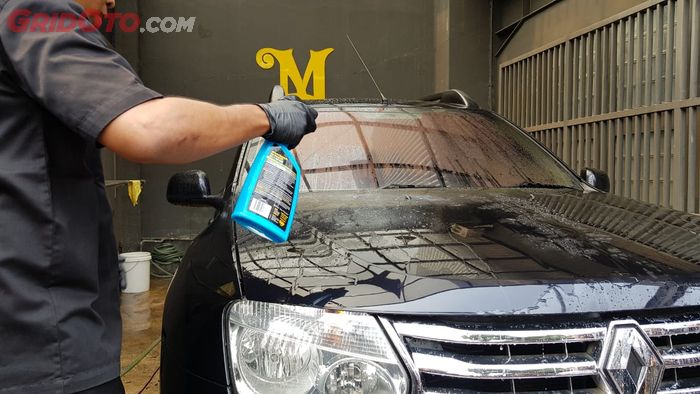 Pengaplikasian Meguiar's Hybrid Ceramic Wax