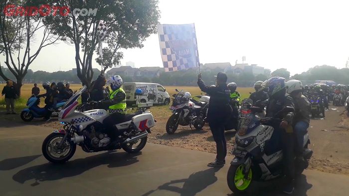 Pelepasan peserta turing Maxi Yamaha Day 2019 Bandung.