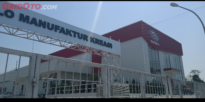 Pabrik Esemka belum buka showroom