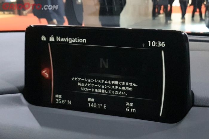 Layar informasi Mazda CX-8 jadi seluas 8 inci