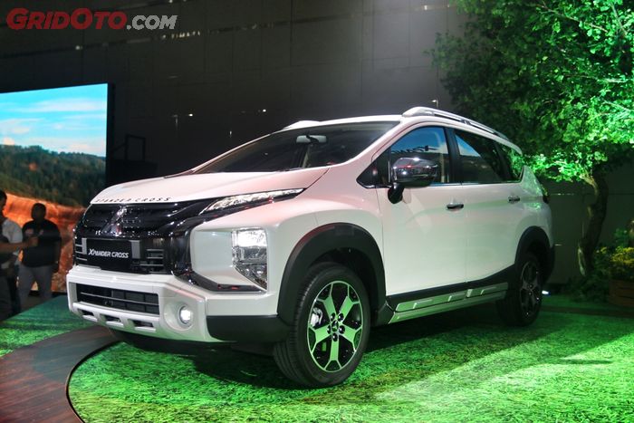 Mitsubishi Xpander Cross